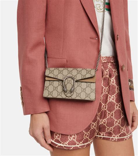 what fits in gucci super mini dionysus